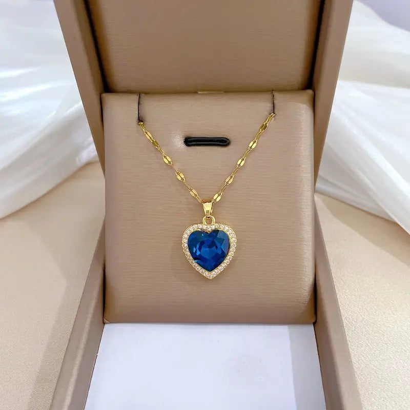 Collar de Corazón Oro Zafiro