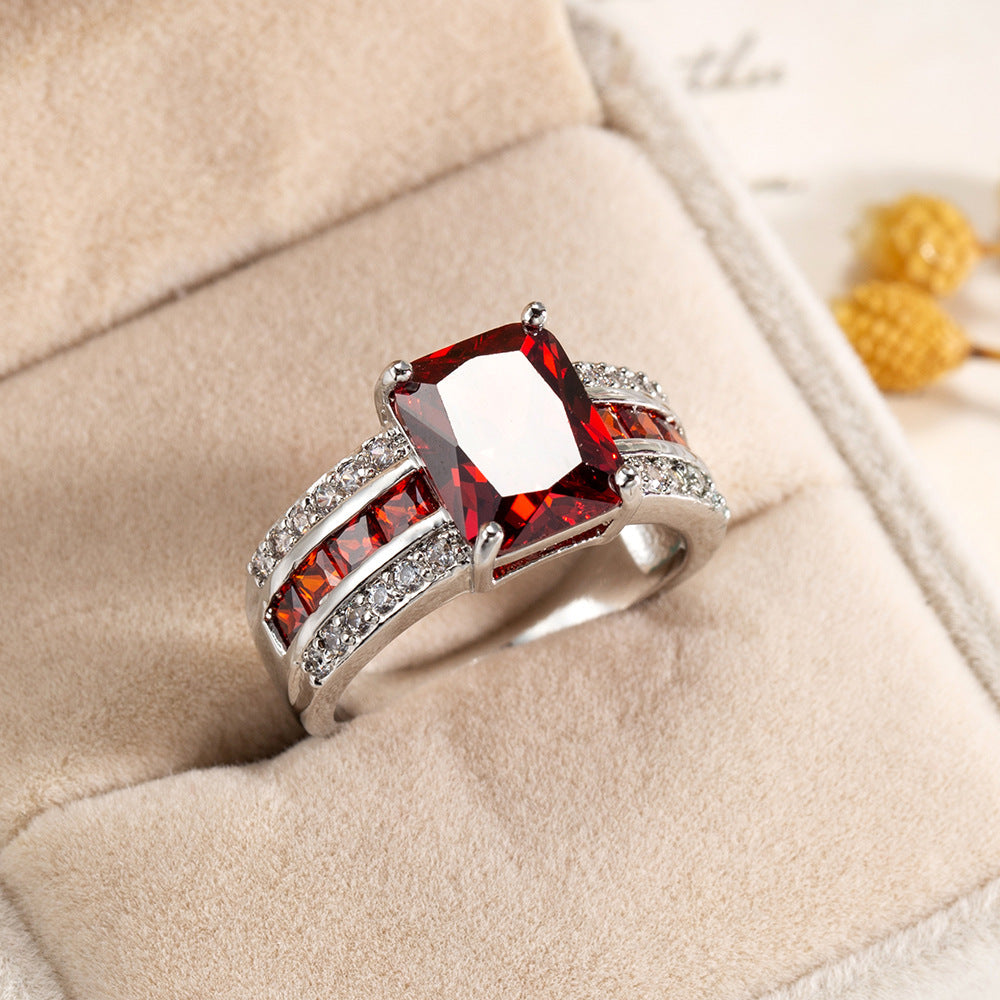 Anillo Plata Rubí Split Shank