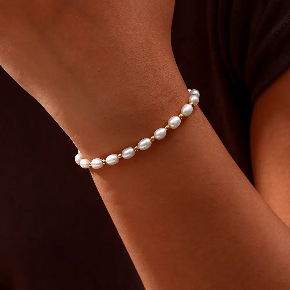 Pulsera Elegante de Perla Oro