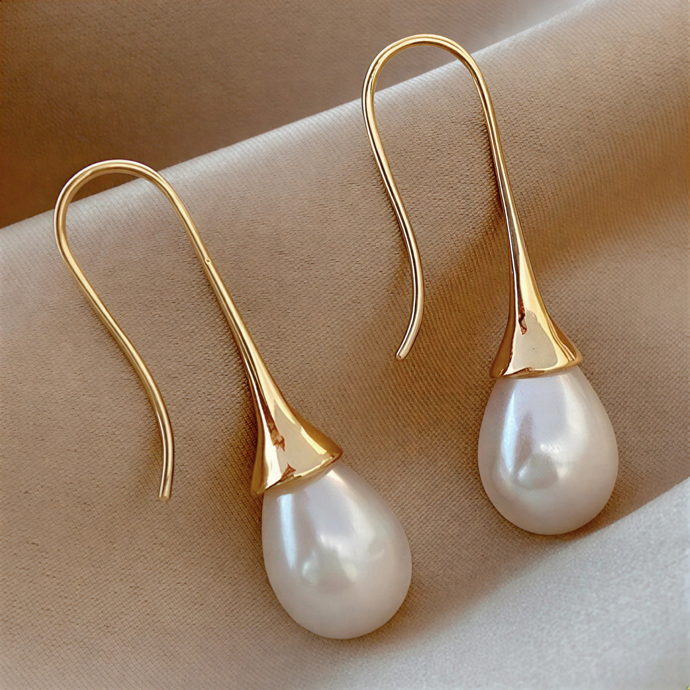 Aretes Clásicos de Perla Beauty