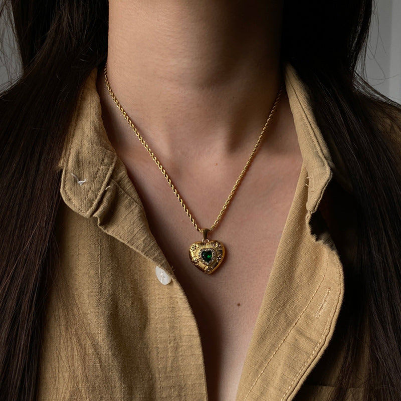 Collar de Corazón Oro Caelus