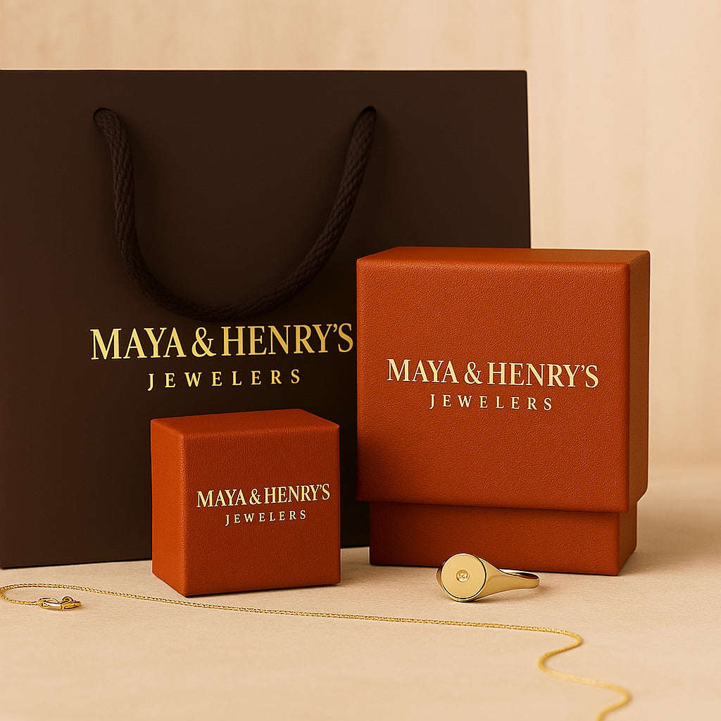 Dangling Earrings with Bright Pearls | White Gold