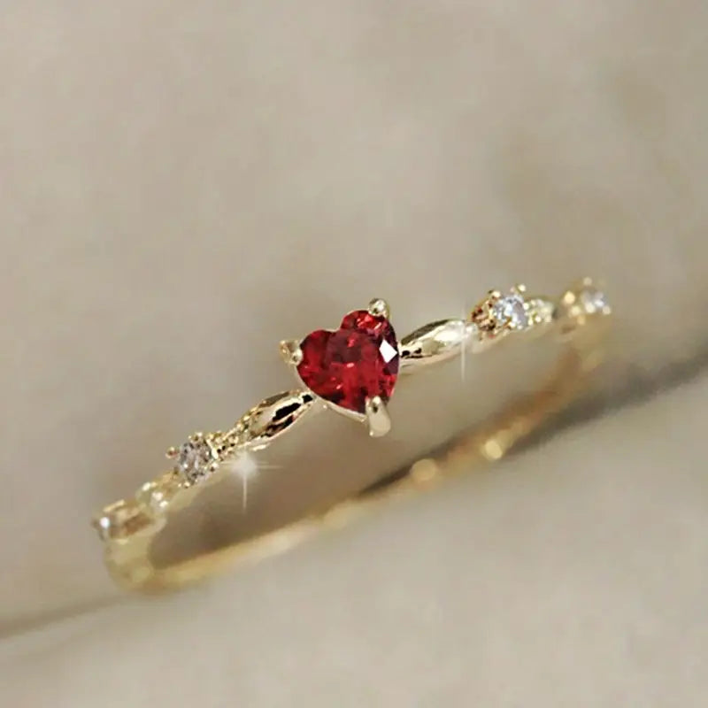 Anillo de Corazón Oro Rubí