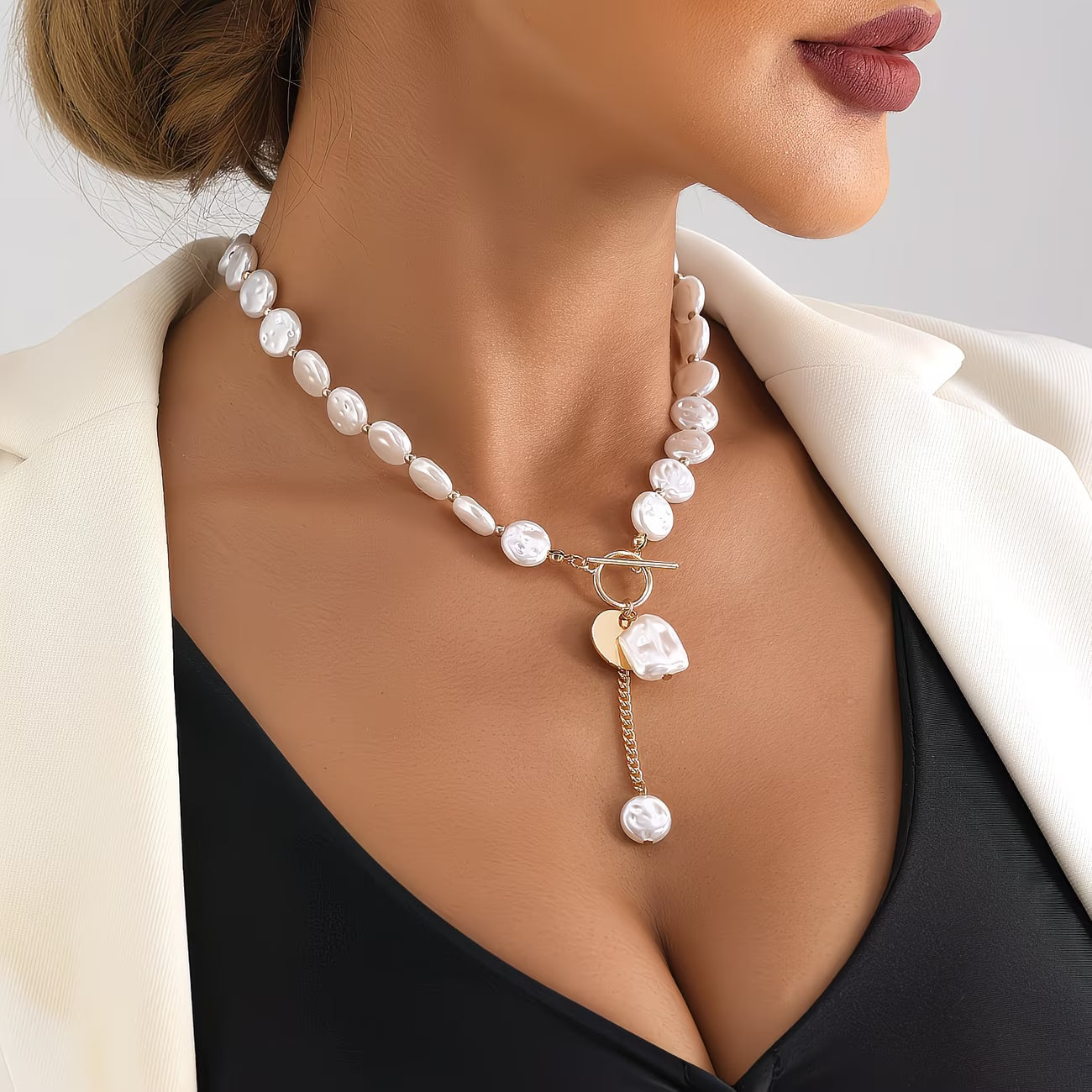 Collar de Perla Baroque Toggle