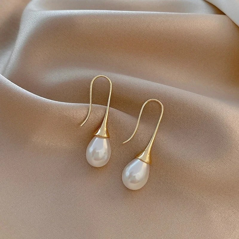 Aretes Clásicos de Perla Beauty