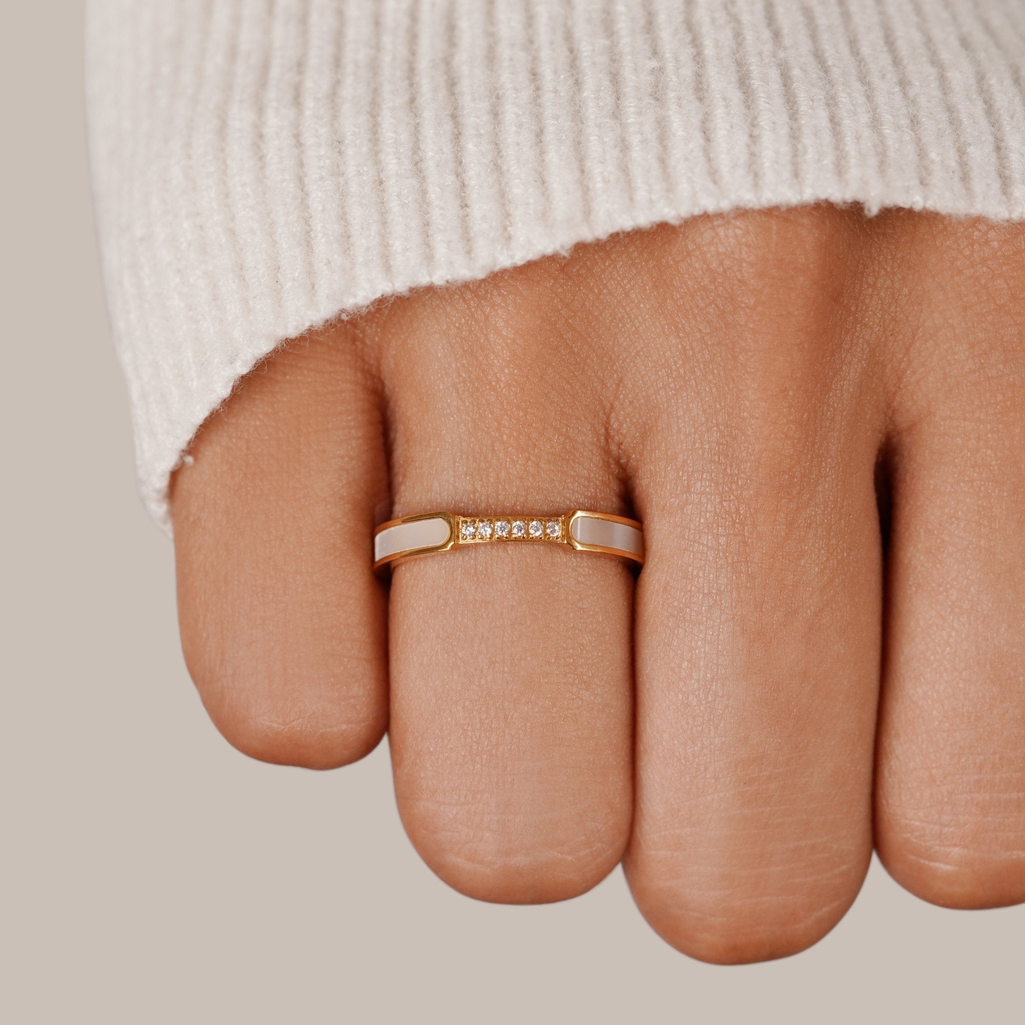 Anillo de Banda Oro Inlay