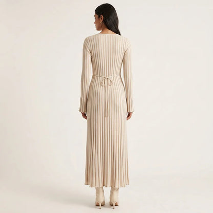 Ribbed Knit V-Neck Long Sleeve Maxi Dress