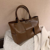 Zaira Medium Handle Bag