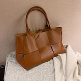 Zaira Medium Handle Bag