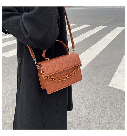 Durable and Stylish 2-in-1 Women's Leather Bag