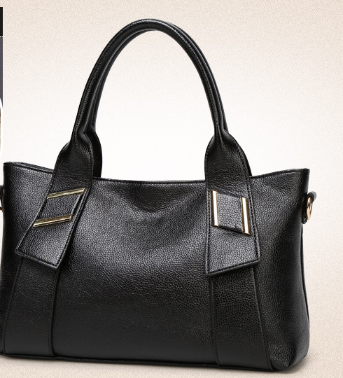 Elara Leather Bag
