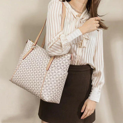 Women's Leather Handbag - Giovanna