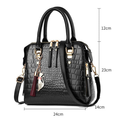 Crocodile-Effect Leather Bag – Glamour